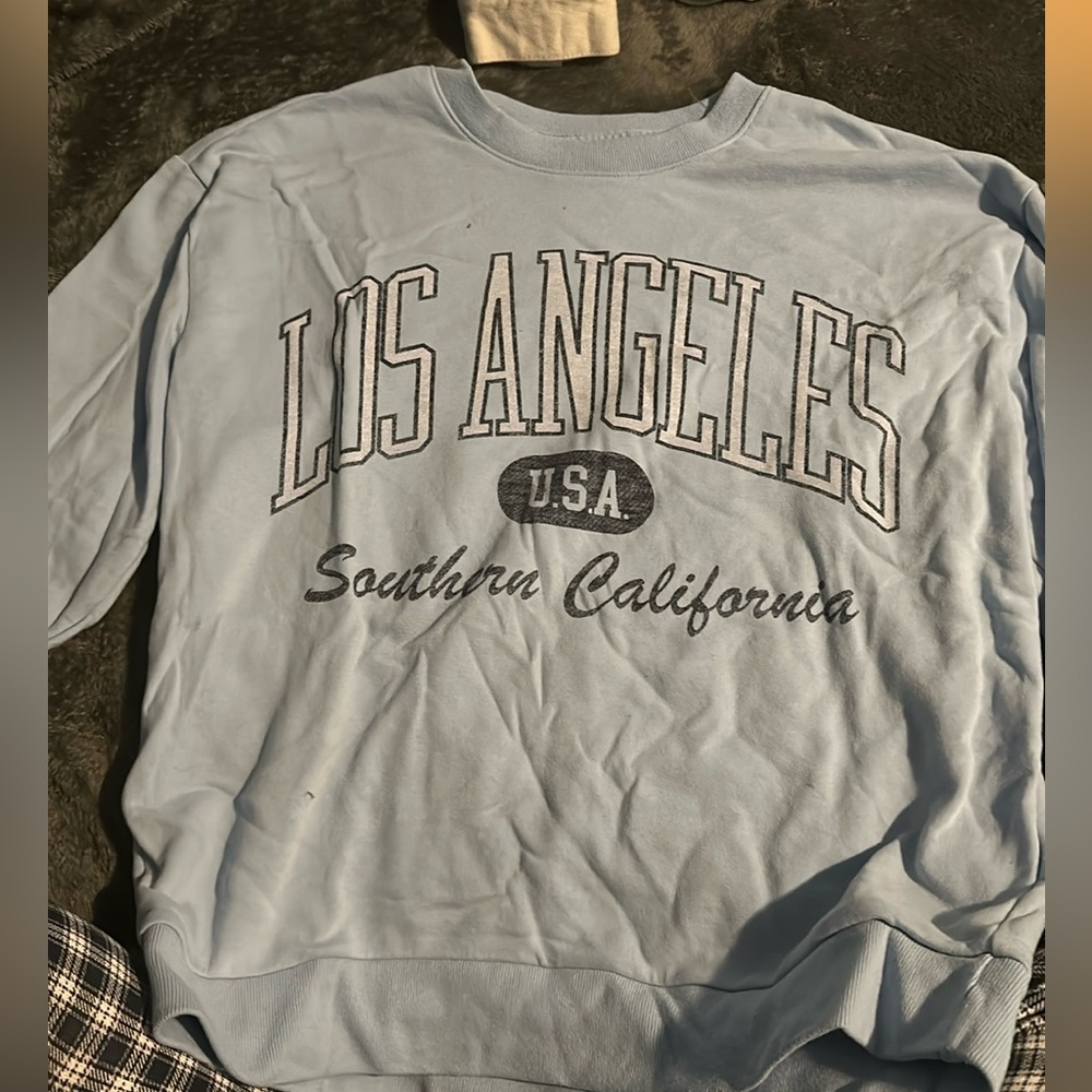 Hollister crew neck